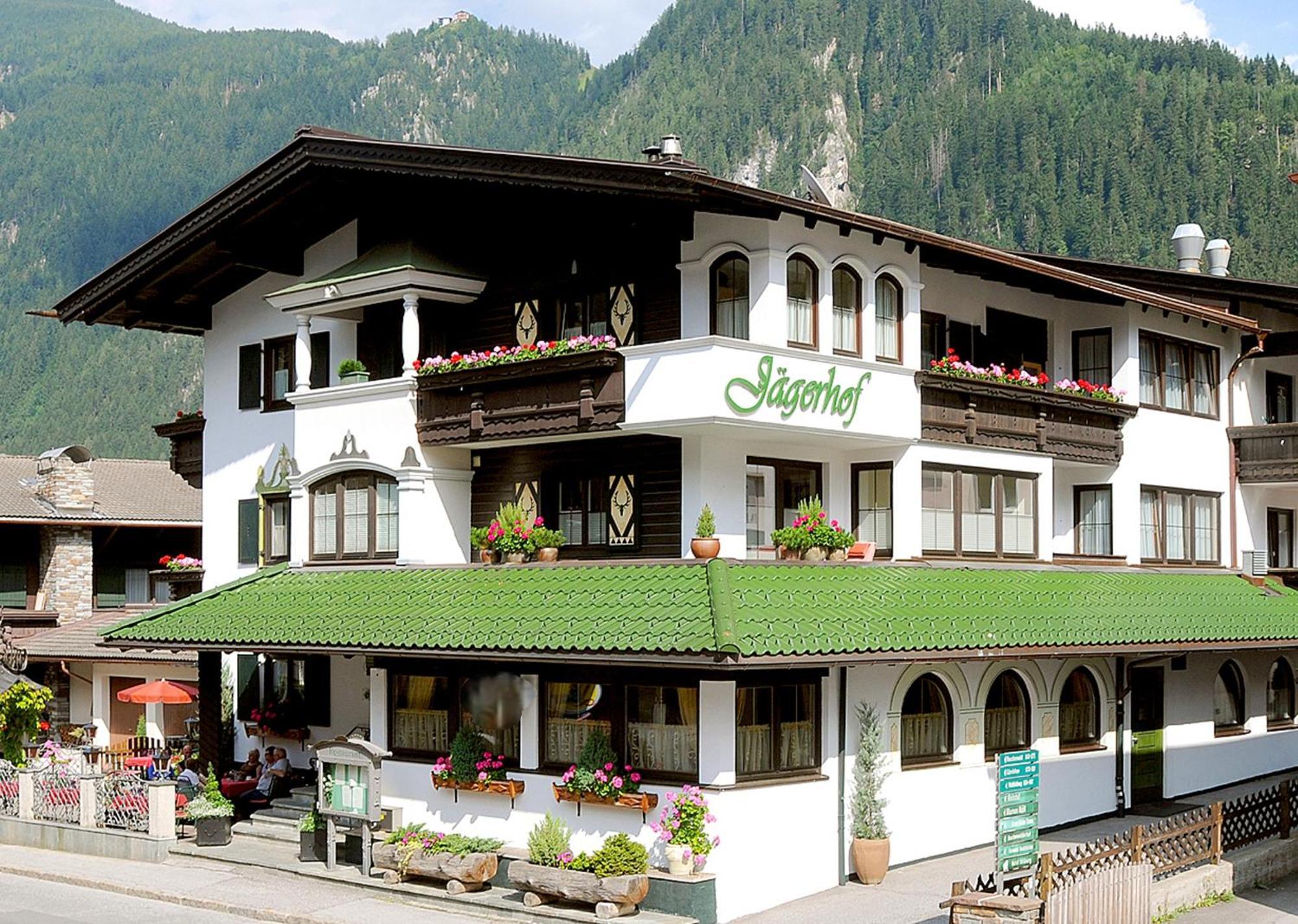 Hotel Jaegerhof Mayrhofen Exterior photo